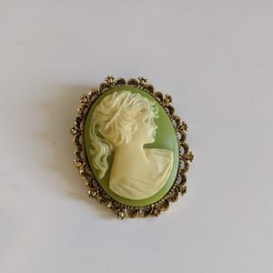 Vintage Green Victorian Bust Brooch Pendant Pin